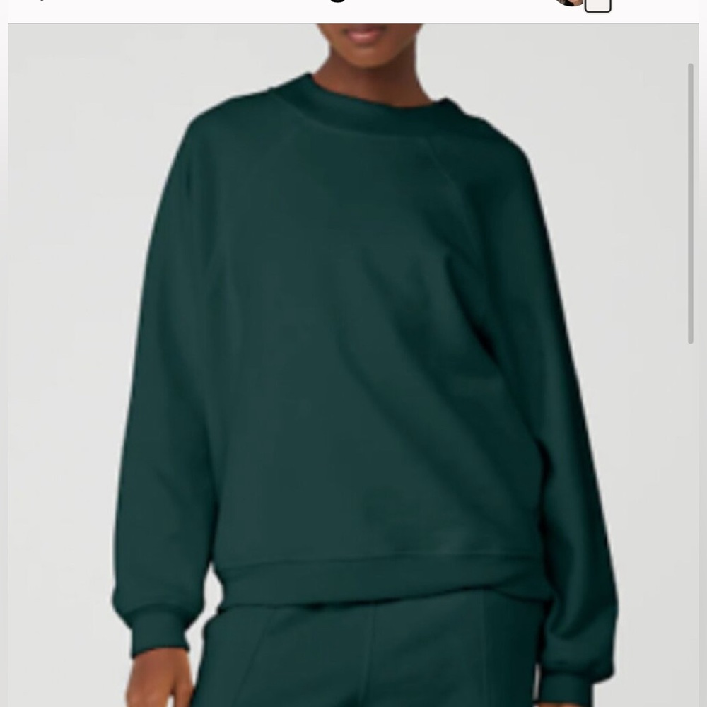 Alo Yoga Heavy Weight Crew Neck Pullover in midnight Green